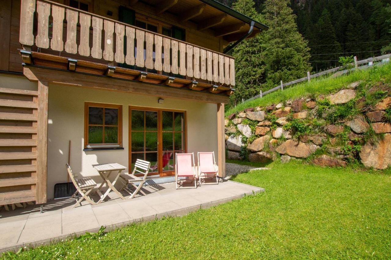 Tauerndorf Enzingerboden Ski In&Out - Steinbock Lodges エクステリア 写真