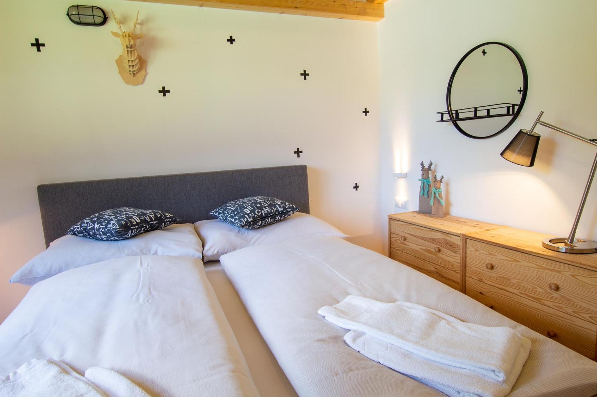 Tauerndorf Enzingerboden Ski In&Out - Steinbock Lodges エクステリア 写真