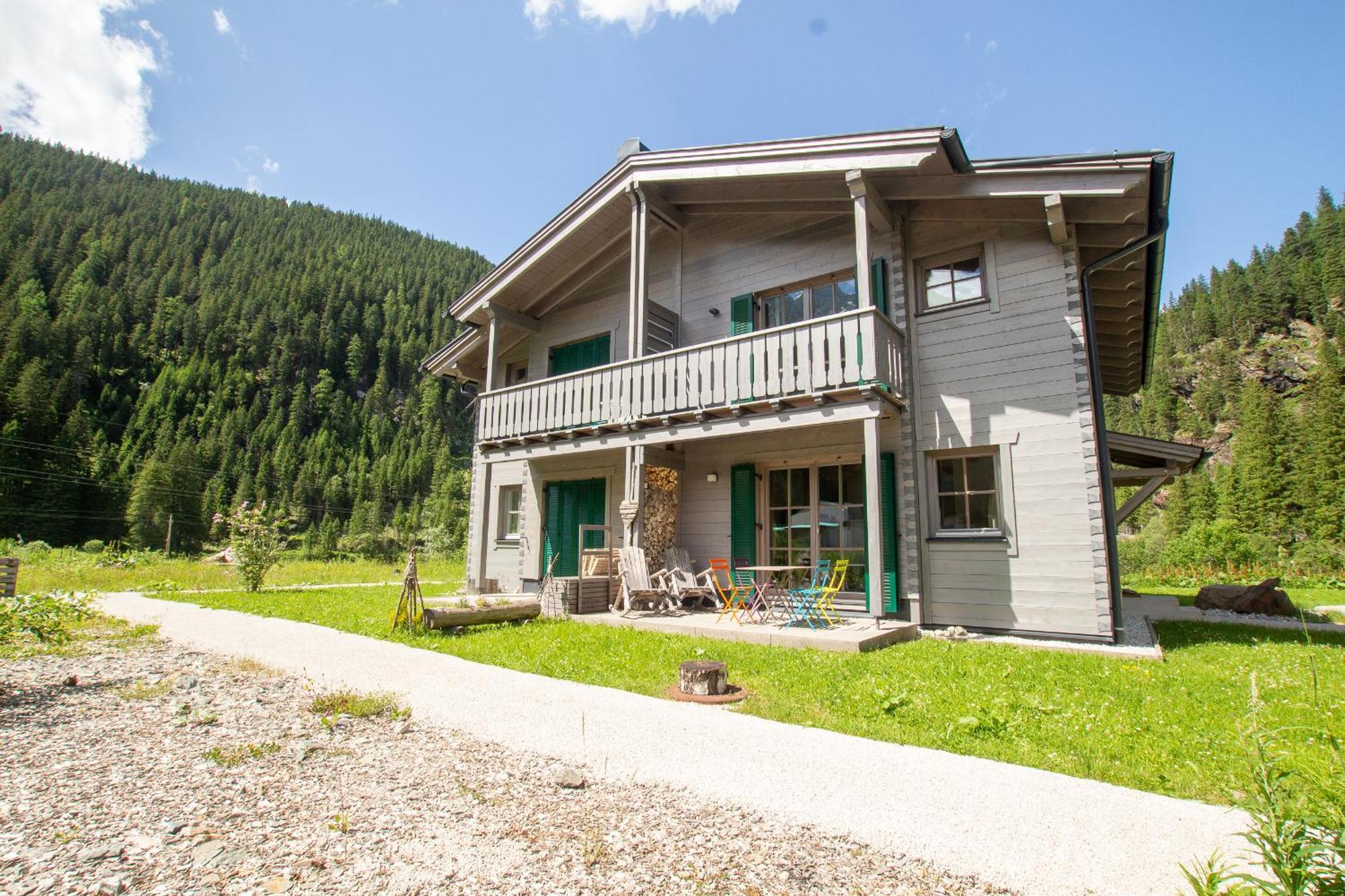 Tauerndorf Enzingerboden Ski In&Out - Steinbock Lodges エクステリア 写真