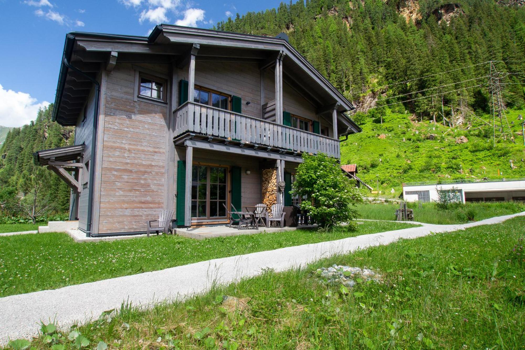 Tauerndorf Enzingerboden Ski In&Out - Steinbock Lodges 部屋 写真