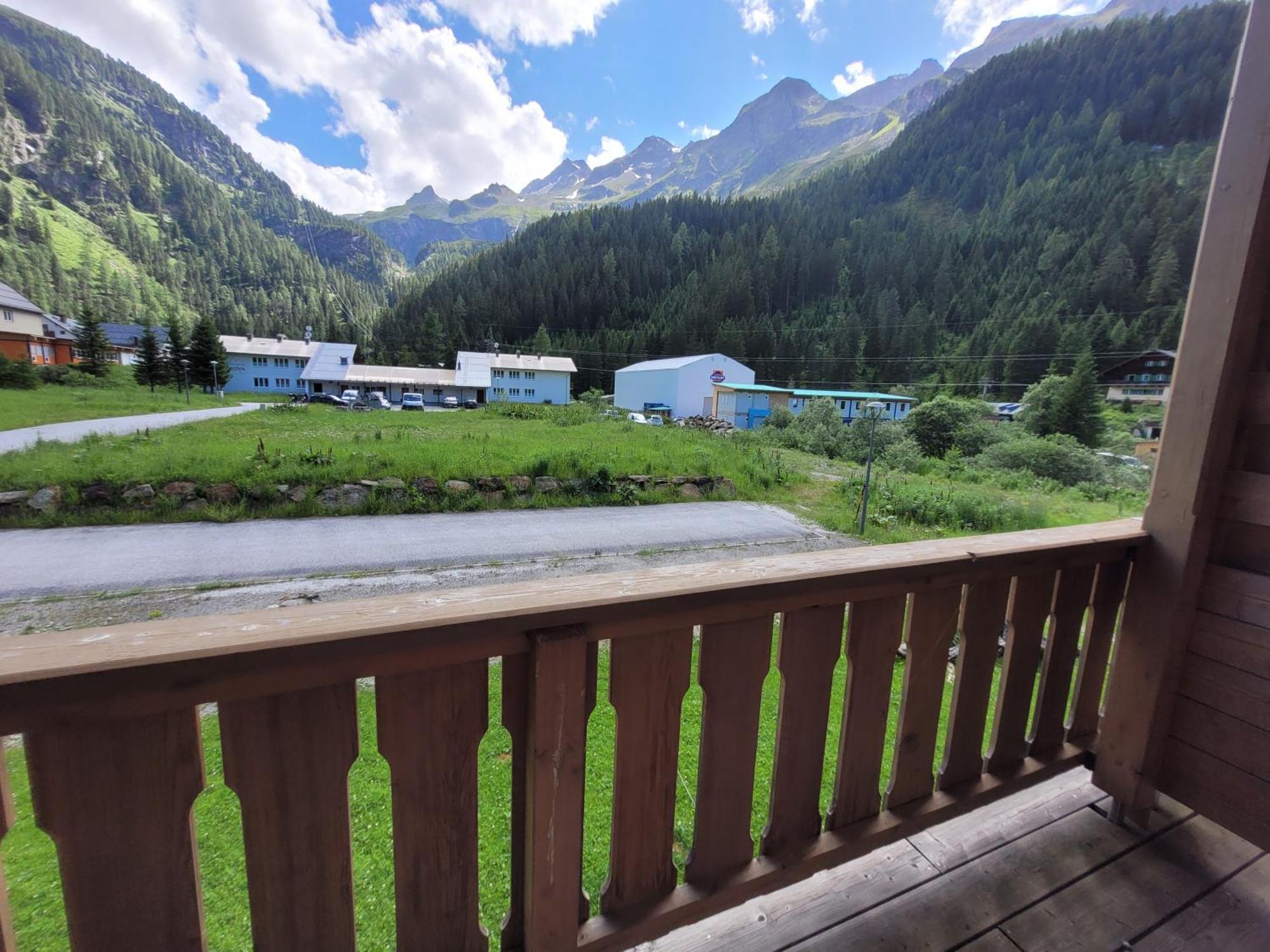 Tauerndorf Enzingerboden Ski In&Out - Steinbock Lodges 部屋 写真