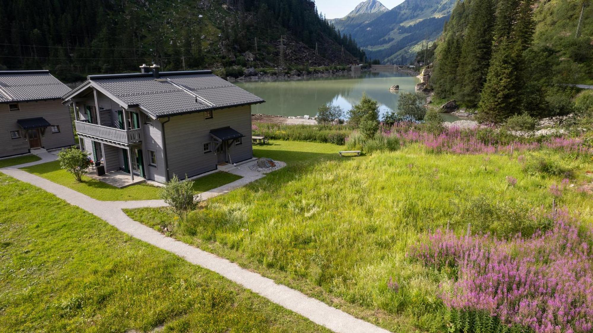 Tauerndorf Enzingerboden Ski In&Out - Steinbock Lodges エクステリア 写真
