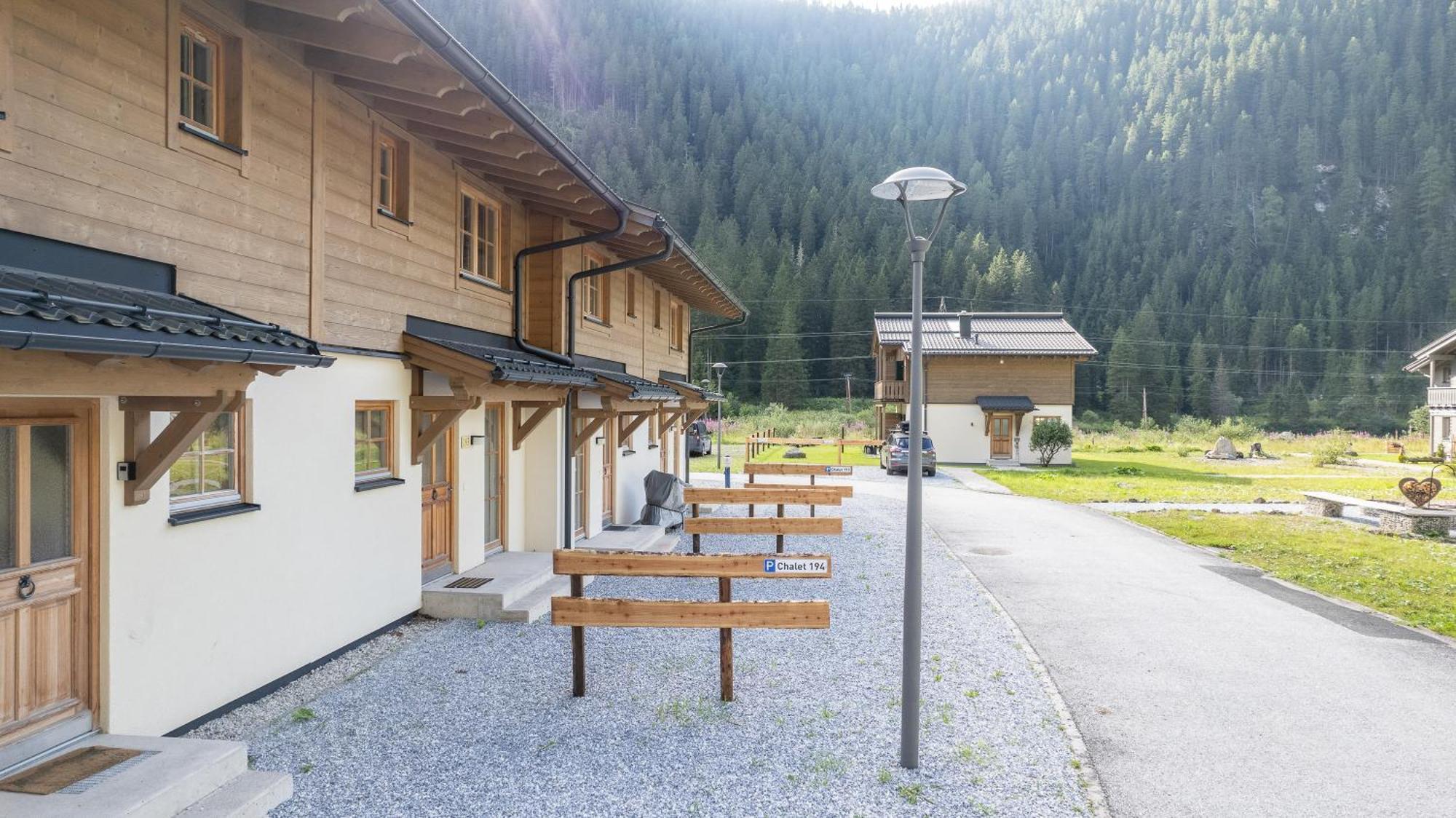 Tauerndorf Enzingerboden Ski In&Out - Steinbock Lodges エクステリア 写真
